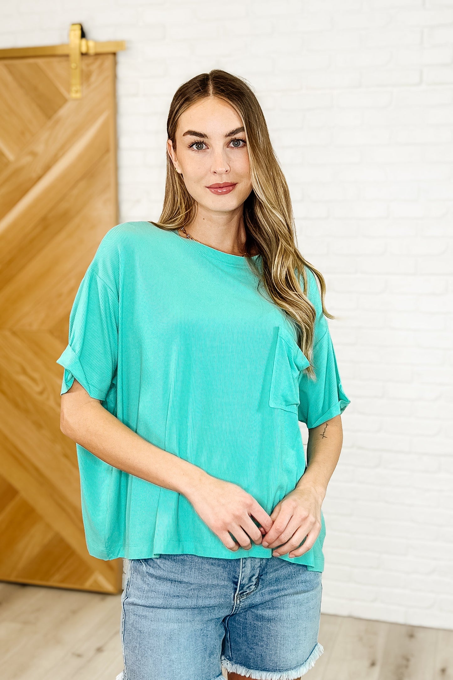 Camiseta relajada Bare Necessitee en color menta