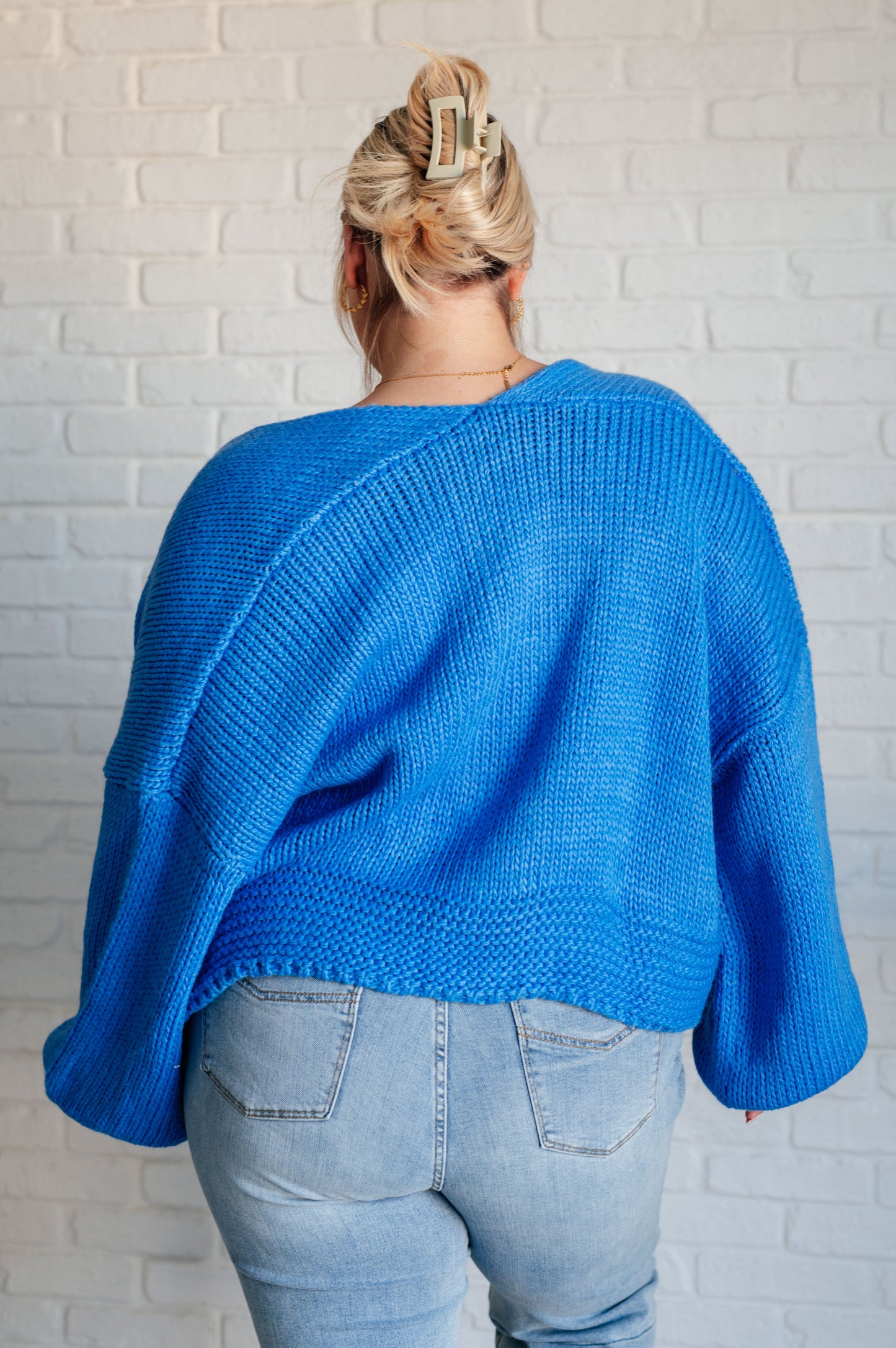 Un cordial saludo, Cardigan