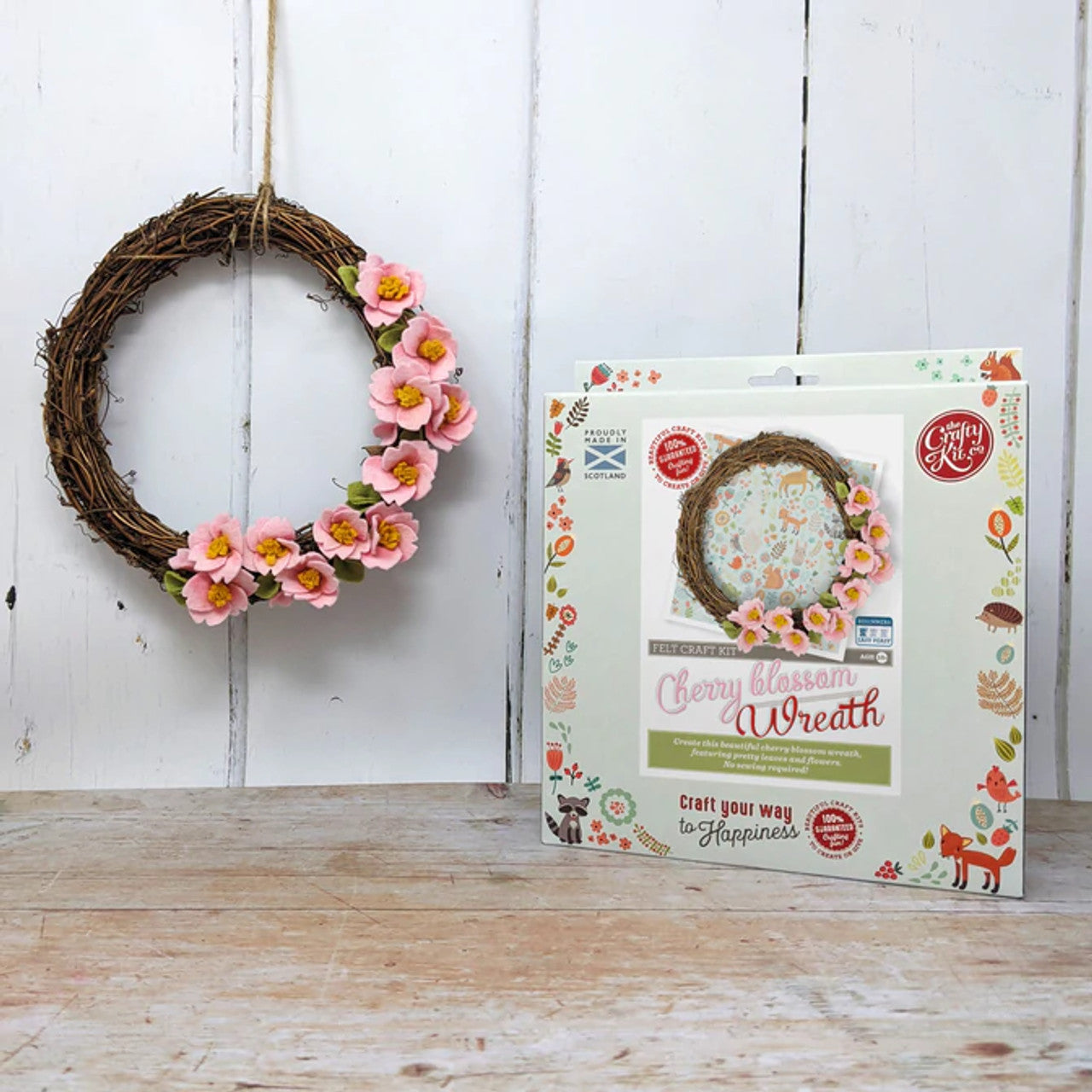Kit de corona de flores de cerezo de fieltro