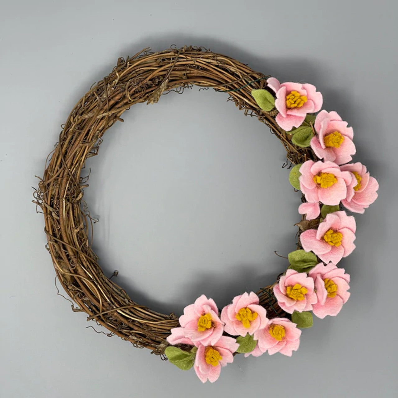Kit de corona de flores de cerezo de fieltro