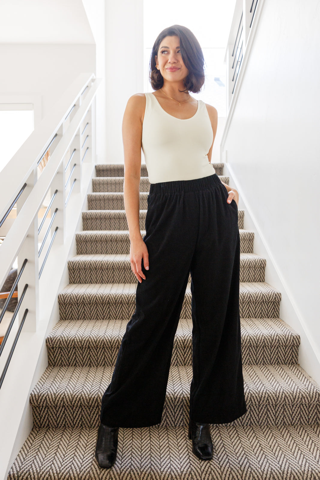 Pantalones de pierna ancha, llueva o truene