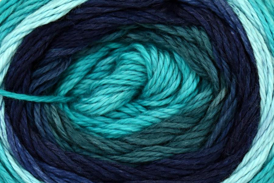 Universal Yarn Cotton Supreme Waves