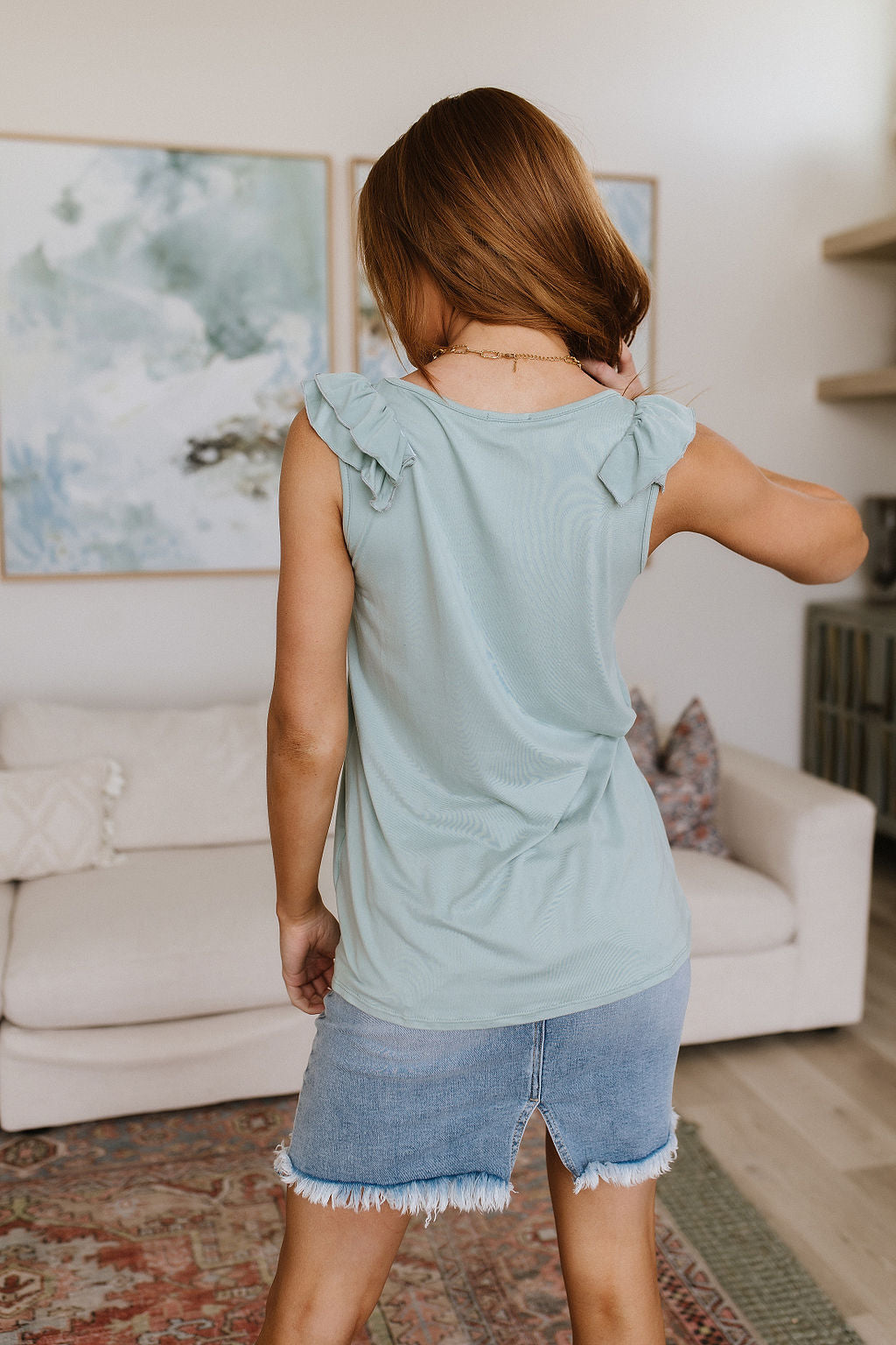 Camiseta sin mangas con detalle de volantes Good For You