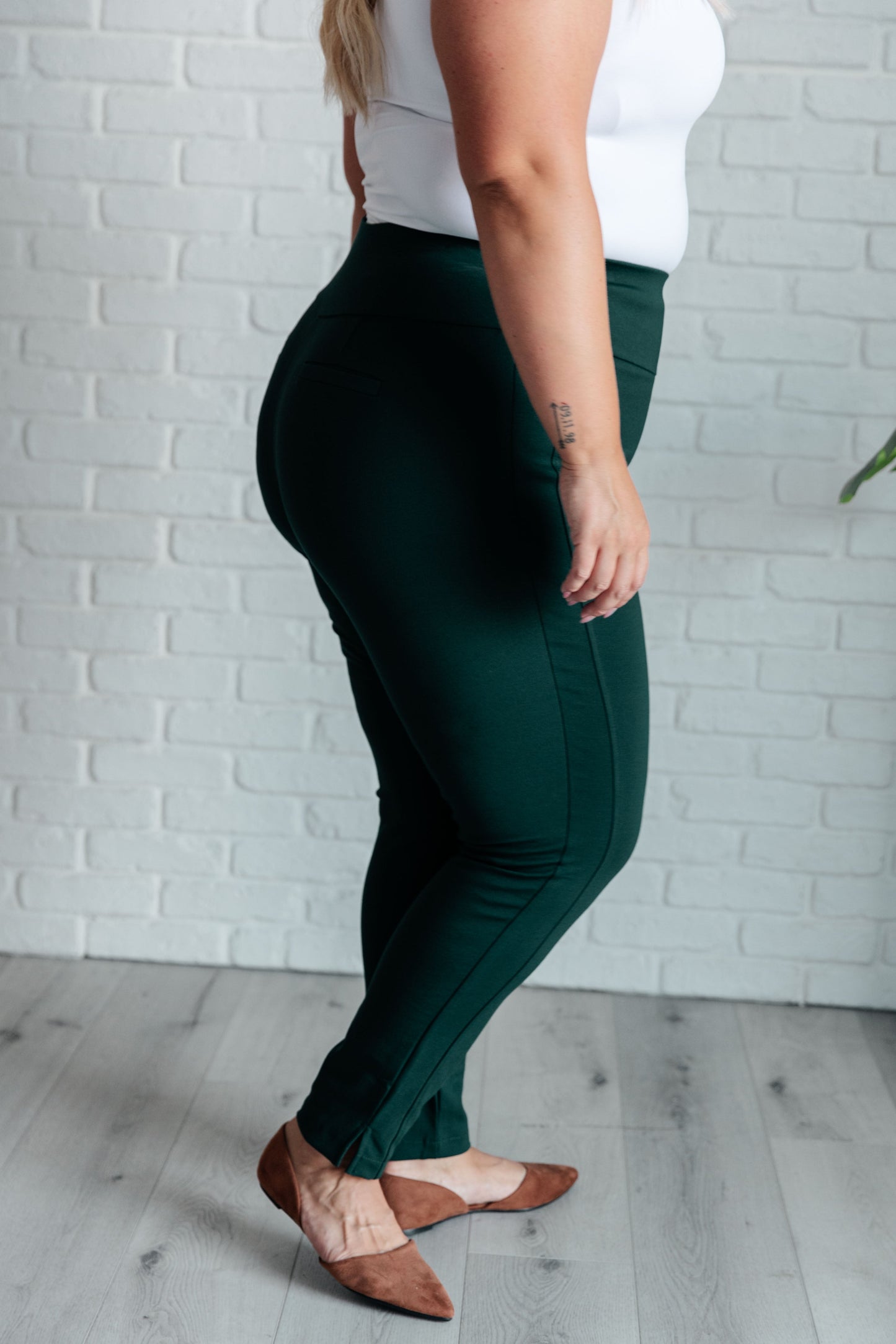 Pantalones Magic Skinny de 28" en verde cazador