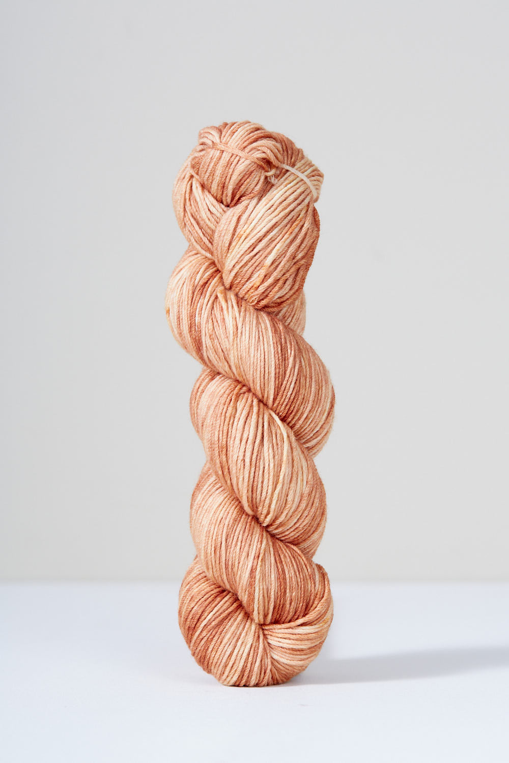 Urth Yarns Medley Scarf Kit (Crochet) in Urth Monokrom DK