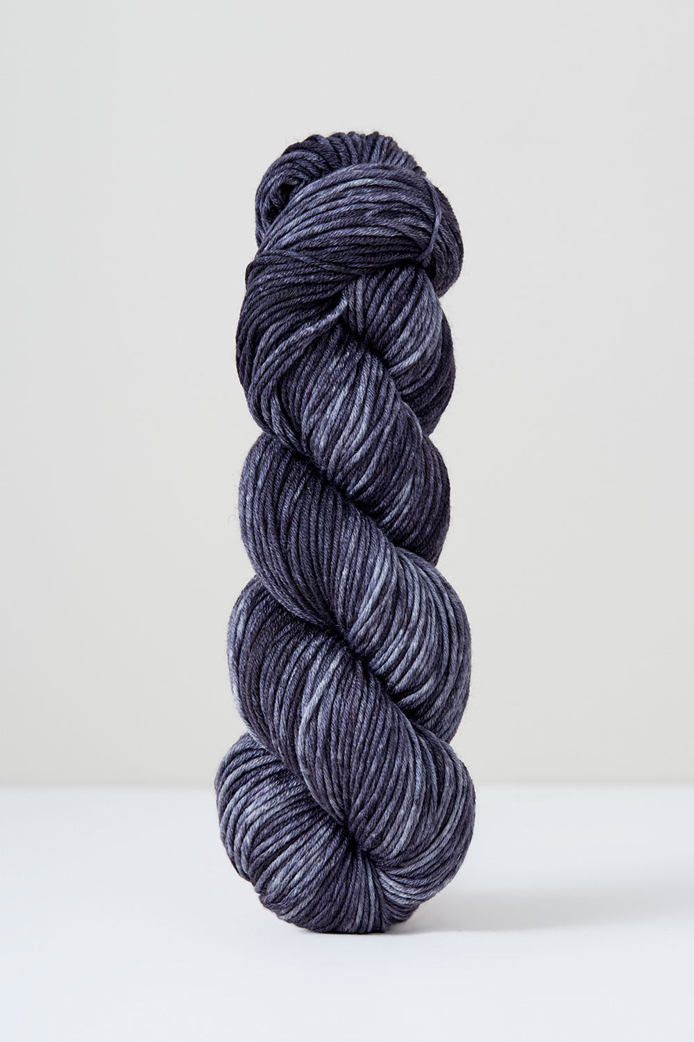Cobblestone Shawl Kit in Urth Monokrom Worsted