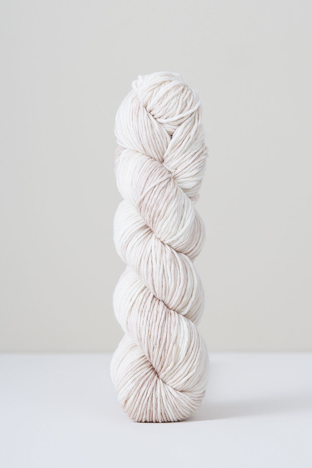 Cobblestone Shawl Kit in Urth Monokrom Worsted