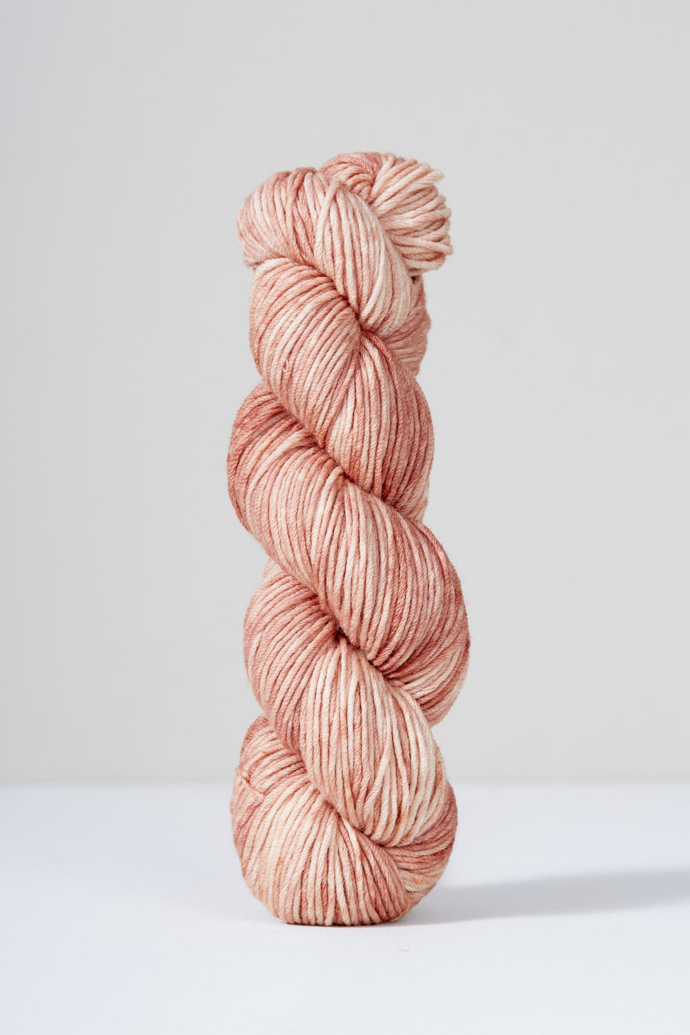 Cobblestone Shawl Kit in Urth Monokrom Worsted