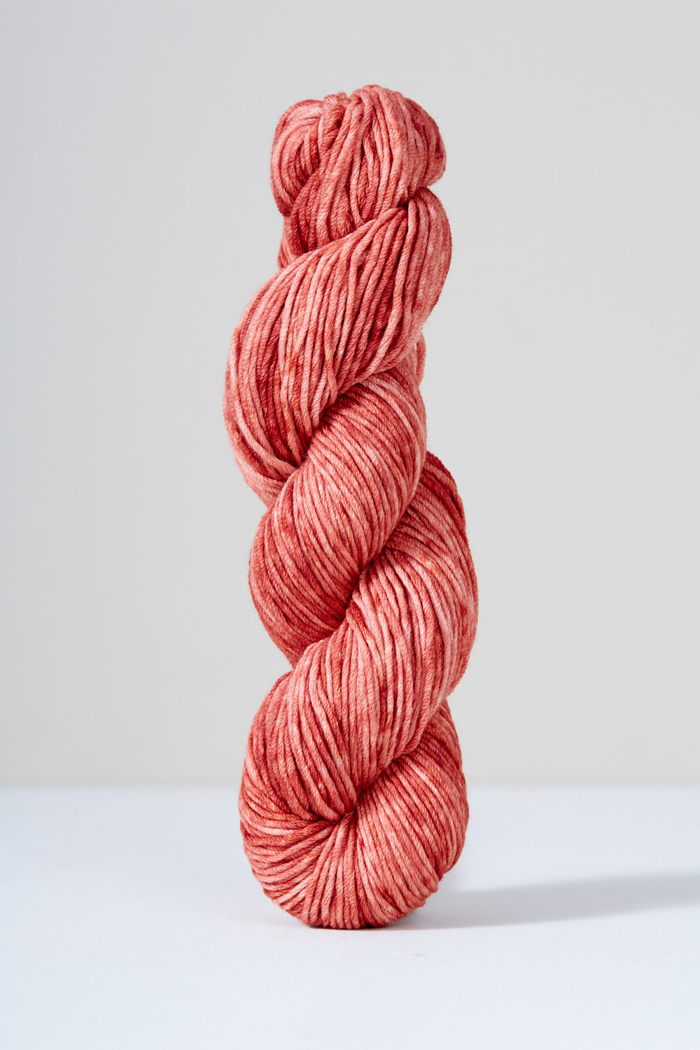 Cobblestone Shawl Kit in Urth Monokrom Worsted