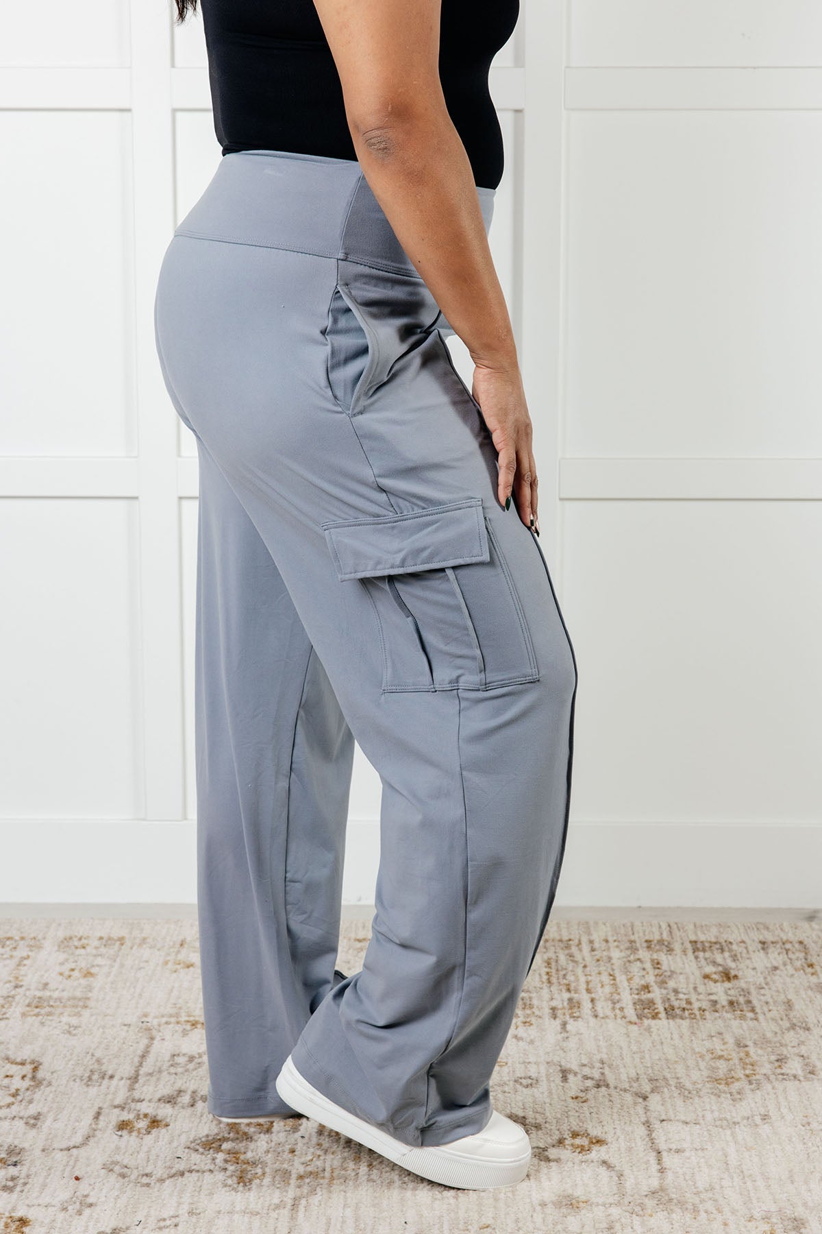 Pantalones cargo Race to Relax en gris rinoceronte