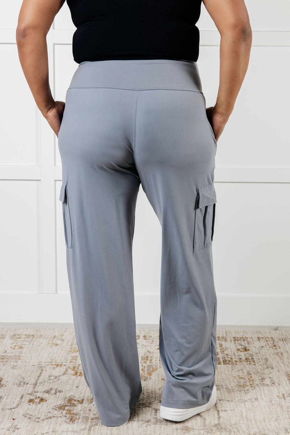 Pantalones cargo Race to Relax en gris rinoceronte