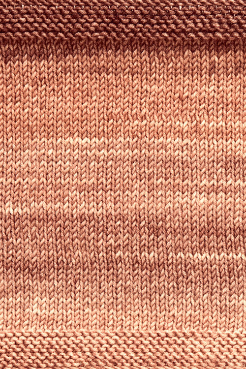 Urth Yarns Monokrom DK in 6068