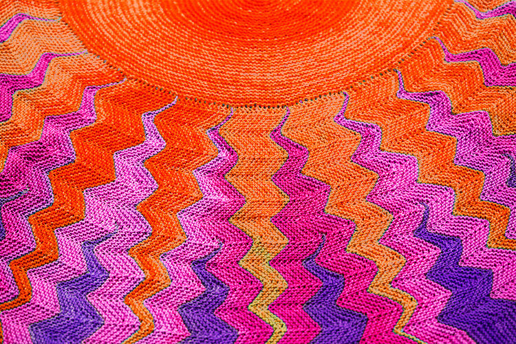 Sunshine Shawl Kit in Urth Harvest & Monokrom Fingering