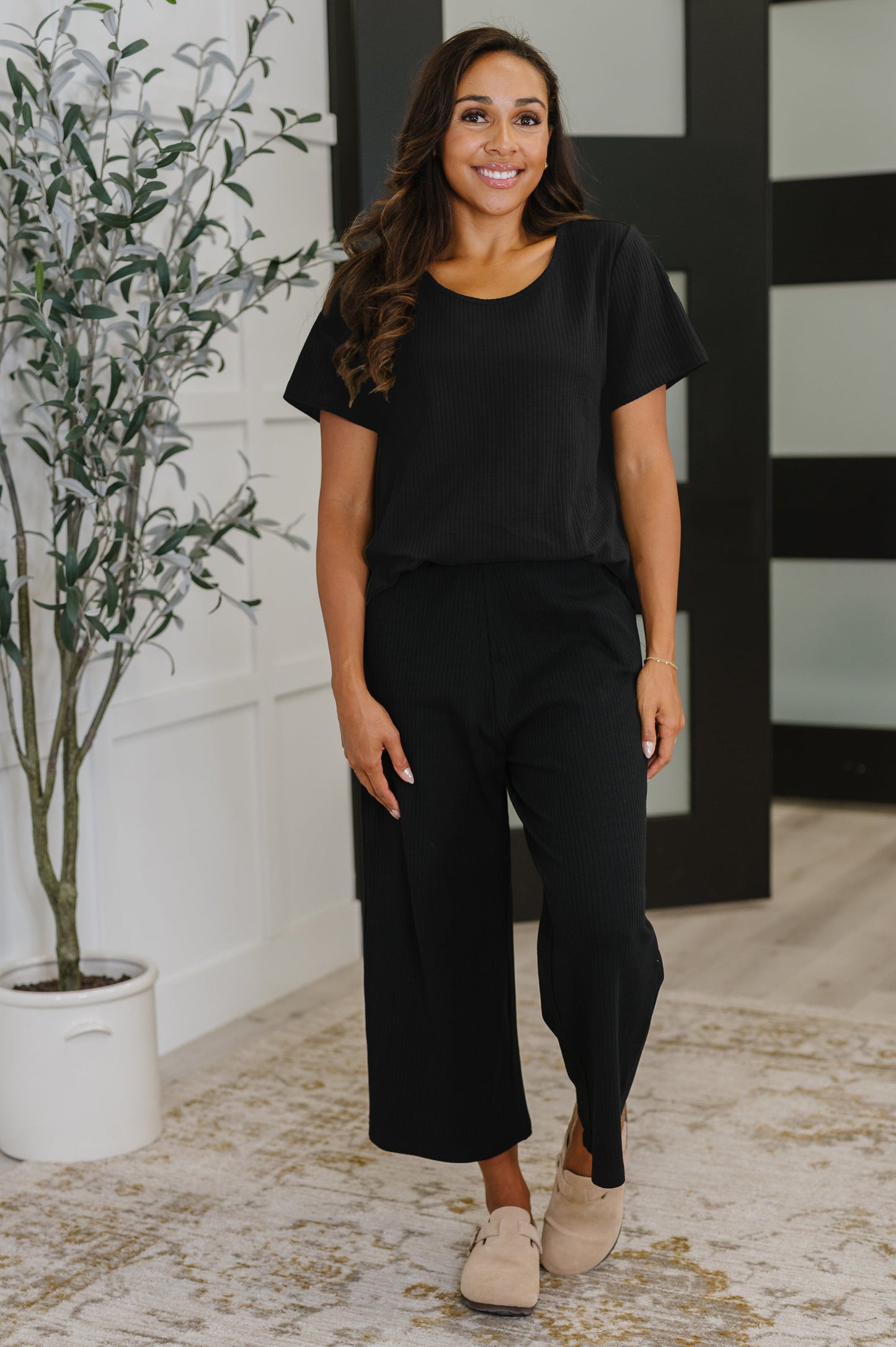 Camiseta cuadrada Thyme en negro