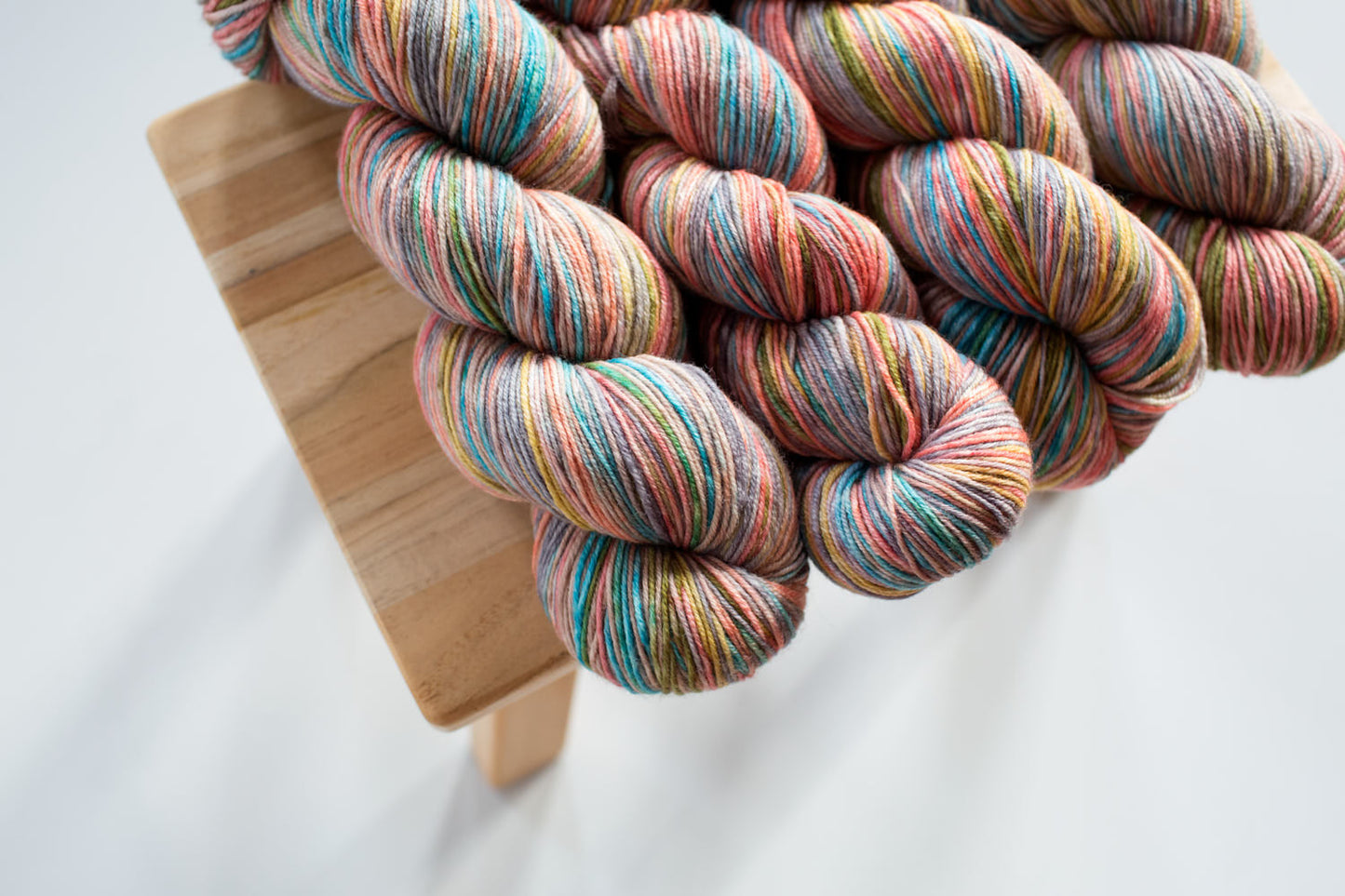 Urth Yarns Uneek Fingering