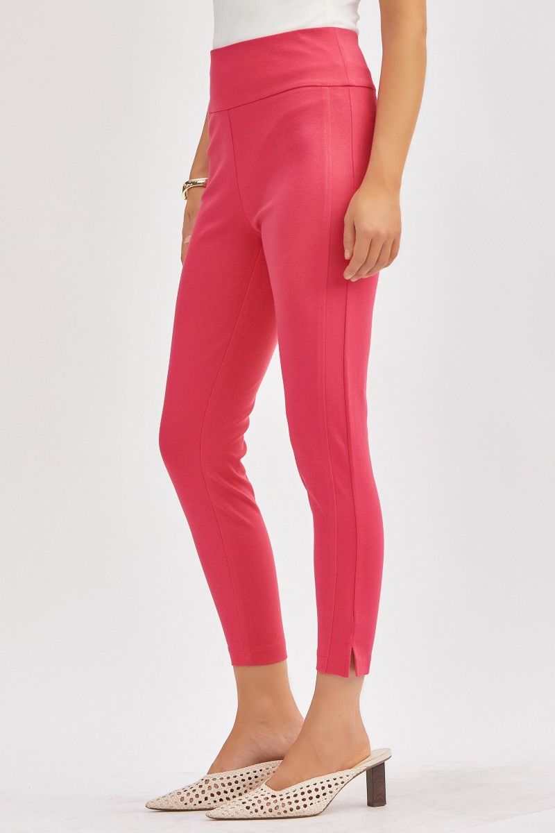 Pantalones ajustados cortos mágicos de Scarlett