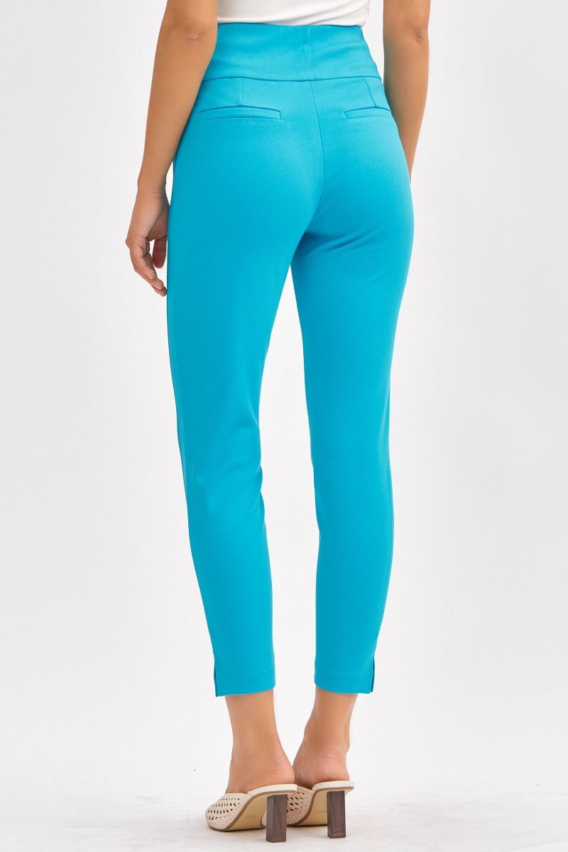 Pantalones ajustados cortos mágicos de Scarlett