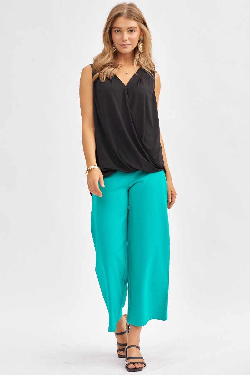 Querida Scarlett Charming Tank Top