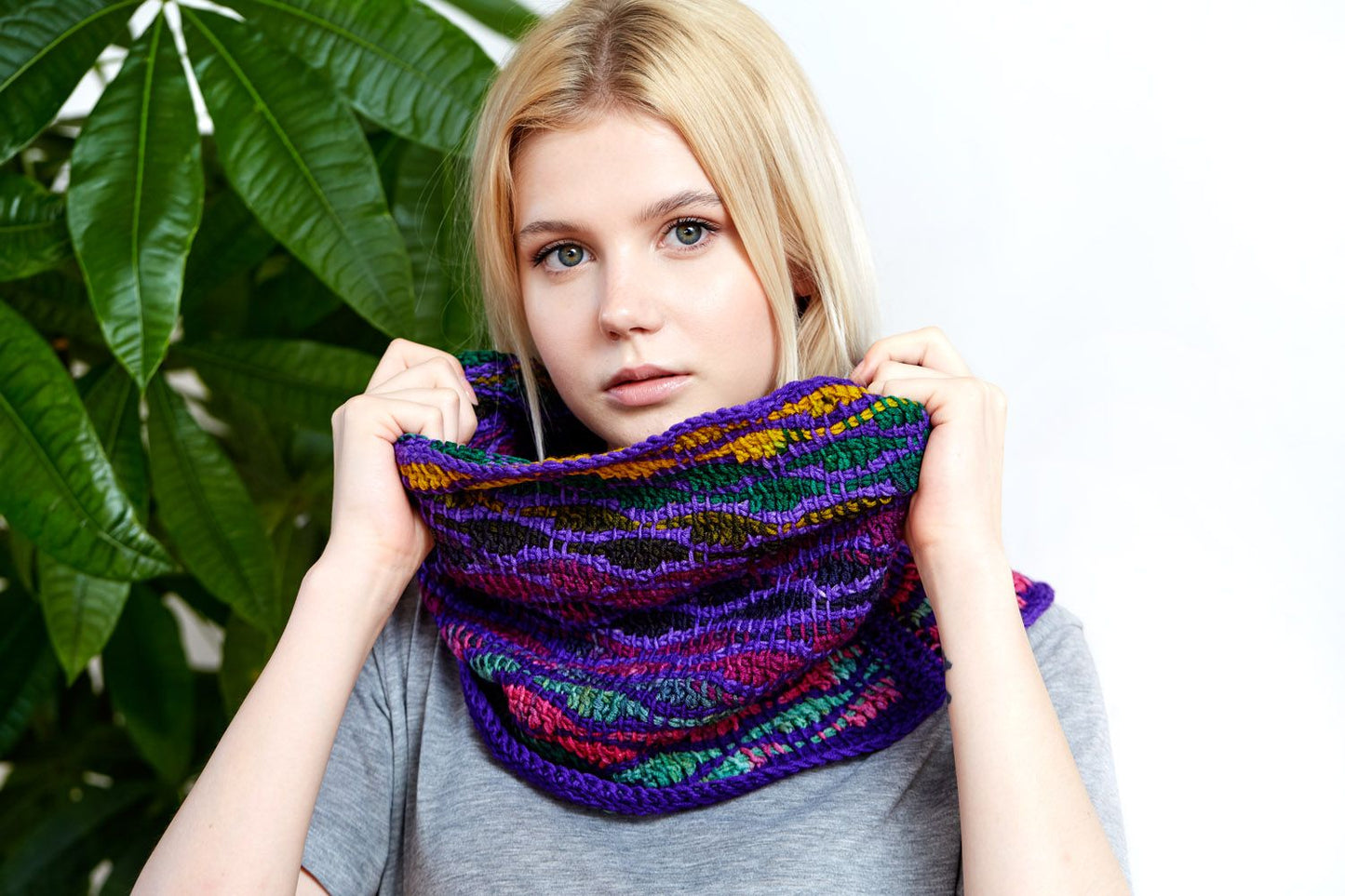 Urth Yarns Uneek DK