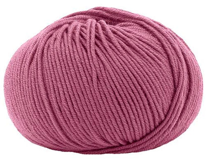 Trendsetter Yarns Merino 6 in 13333 - Carnation