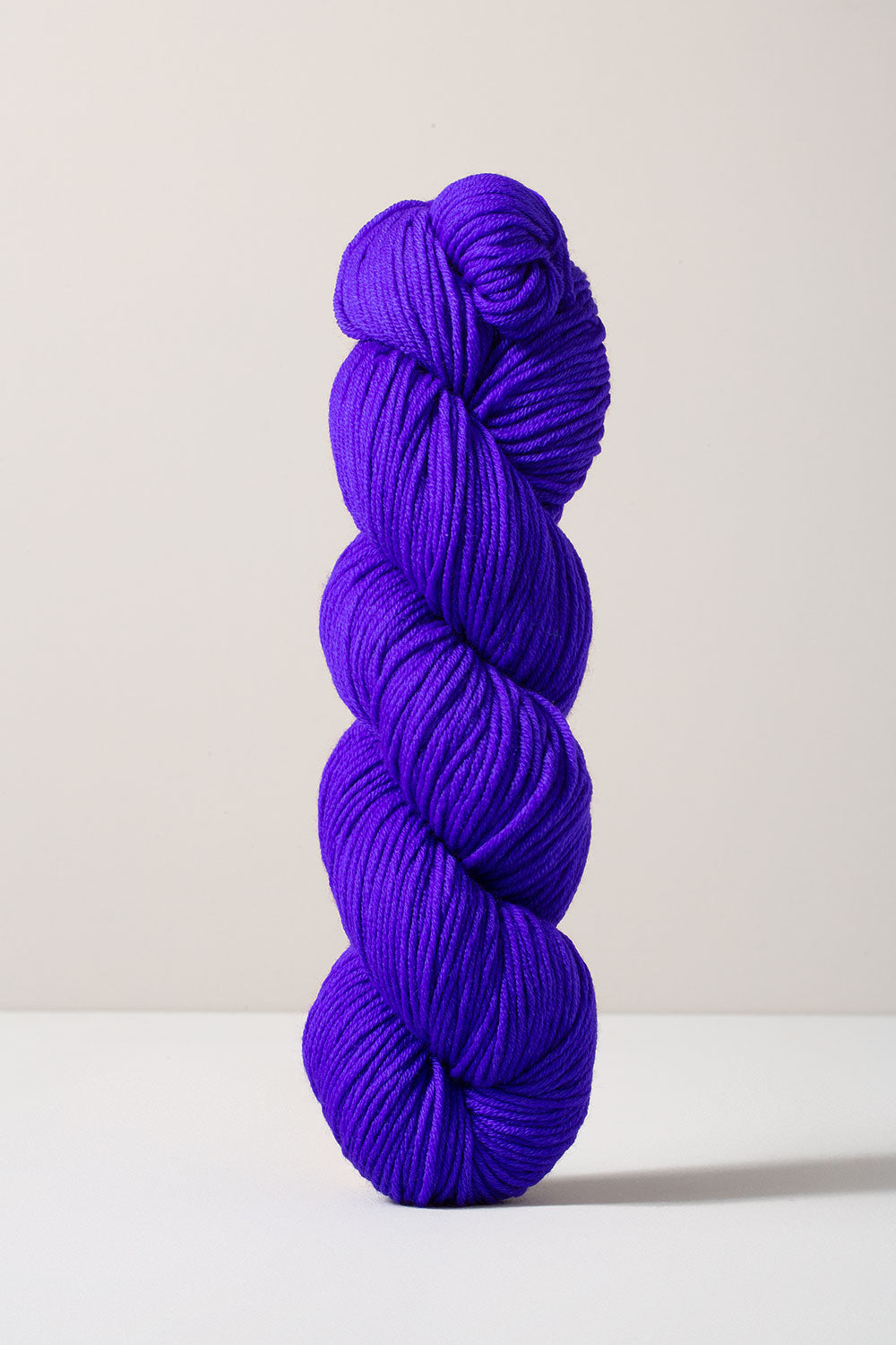 Urth Yarns 16 Worsted RESERVA ANTICIPADA 