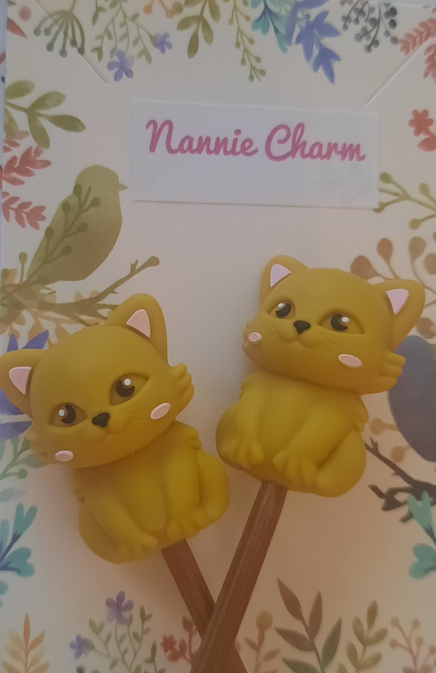 Nannie Charm * Kitty, Kitty * protectores de punta de aguja