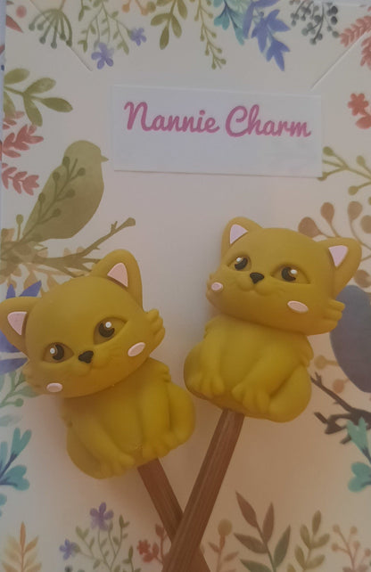 Nannie Charm * Kitty, Kitty * needle tip protectors