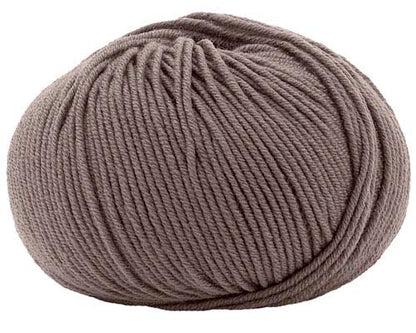 Trendsetter Yarns Merino 6 in 20944 - Deep Taupe
