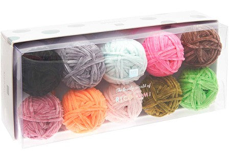 Rico Yarns Ricorumi Nilli Nilli 10 Piece Kit