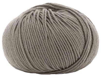 Trendsetter Yarns Merino 6 in 8995 - Sand