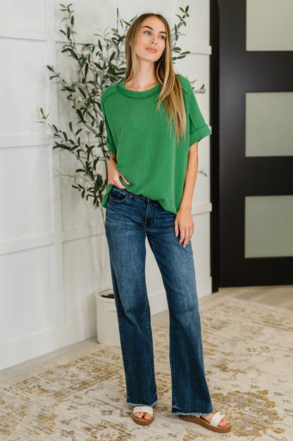 Top de punto acanalado Catch Me Loungin' en verde oscuro