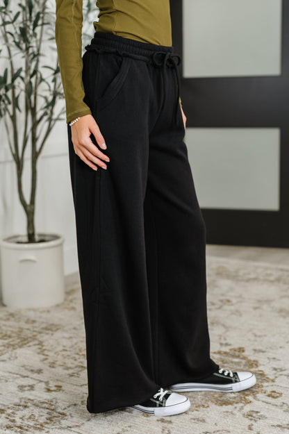 Lounge Line Wide Leg Sweats in Black