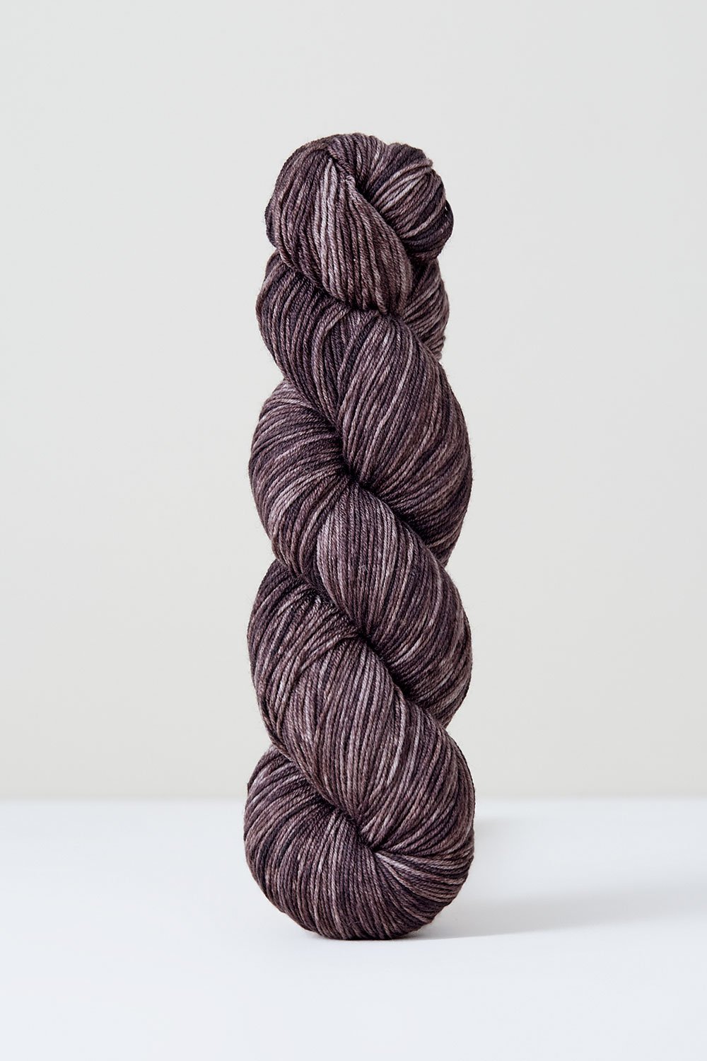 Urth Yarns Monokrom Fingering