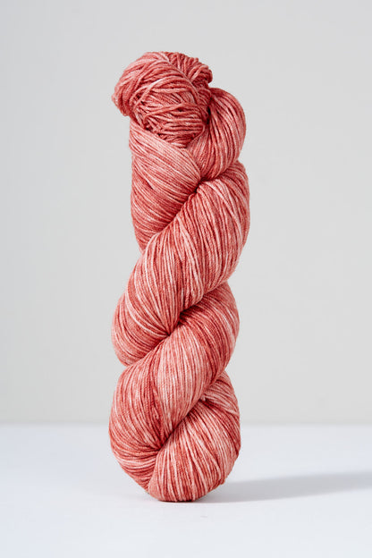 Urth Yarns Monokrom Fingering