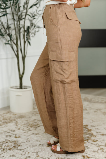 Pantalones cargo de pierna recta Off Duty en color tostado