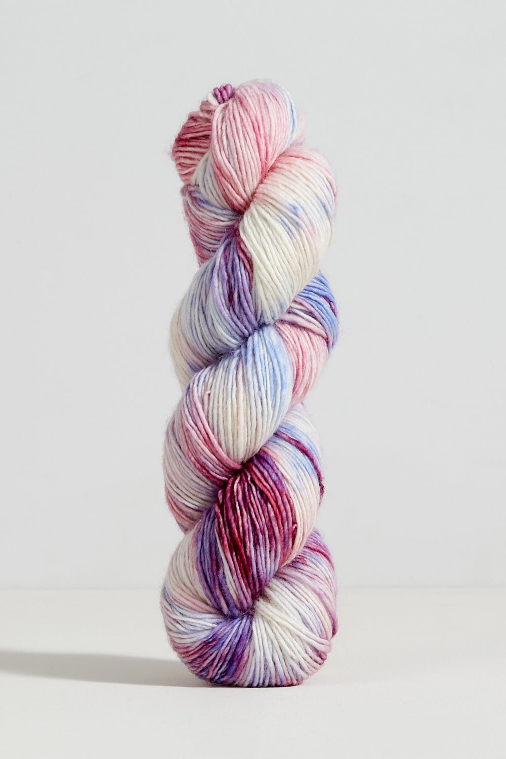 Photo of Gusto Wool Olio yarn in colour 2306