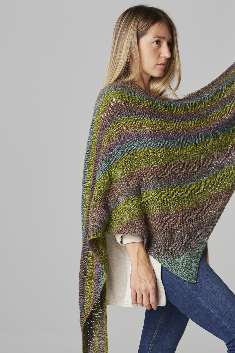 Urth Yarns Spiral Grain Light Worsted PREORDER