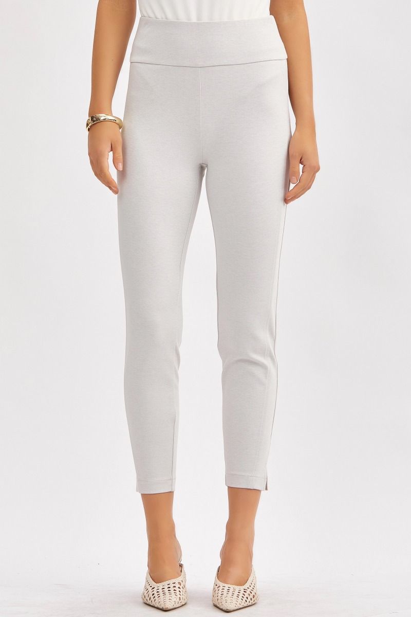 Pantalones ajustados cortos mágicos de Scarlett