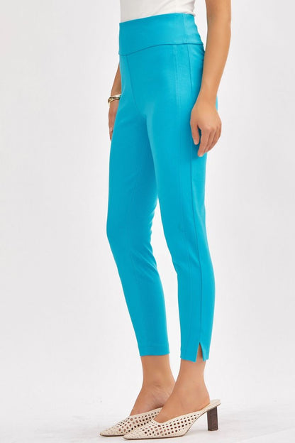Pantalones ajustados cortos mágicos de Scarlett